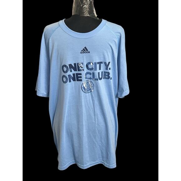 NYCFC Soccer MLS Adidas Men's Light Blue‎ Short Sleeve Distressed T-Shirt XL NWT - Picture 1 of 8